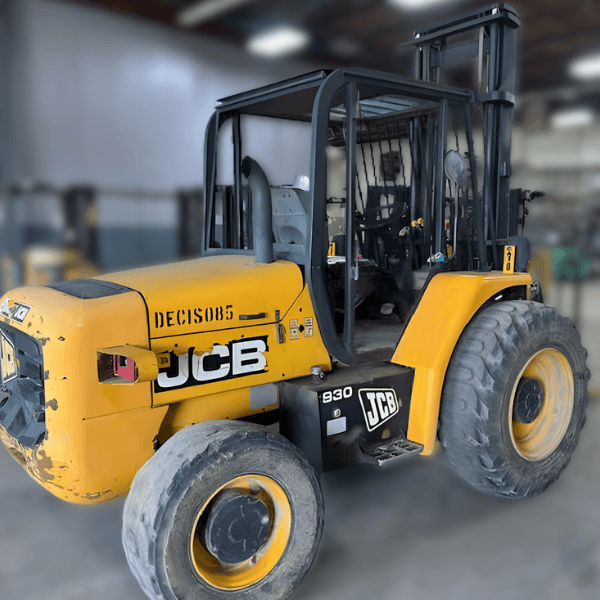 2011 JCB 930 - Rough Terrain Forklift - Image 2
