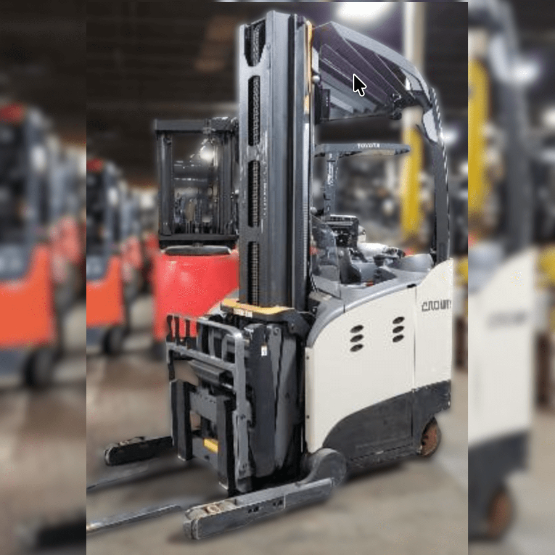 2021 Crown RMD6095S-32 - Deep Reach Truck