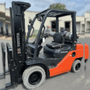 2017 Toyota 8FGU25 - Pneumatic Propane Forklift