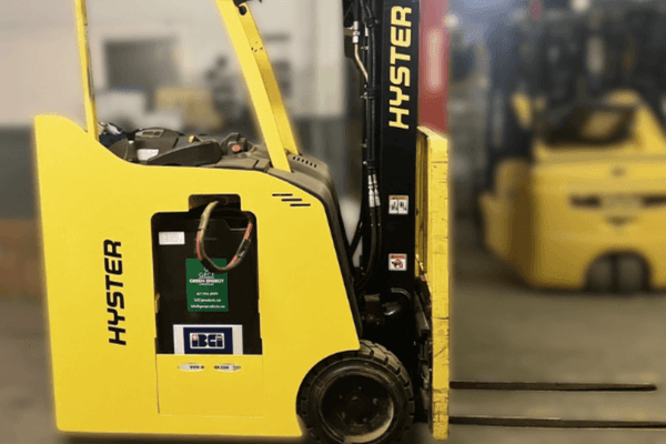 Aisle Widths and Maneuverability