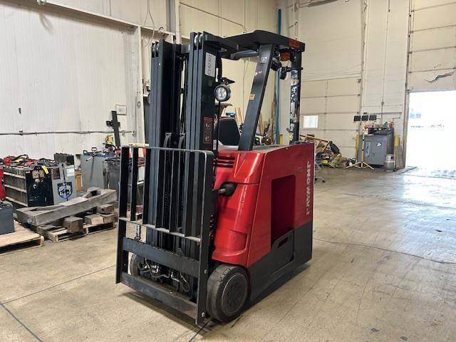 2013 Raymond 425-C35TT-Narrow Aisle Stand Up - Image 3