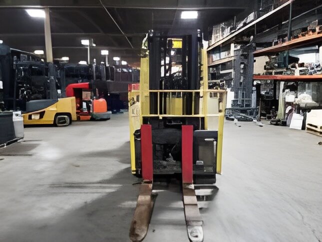 2014 Hyster S100FT-Cushion Propane Forklift - Image 2