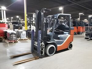 2014 Toyota 8FGC35U-BCS - Cushion Propane Forklift