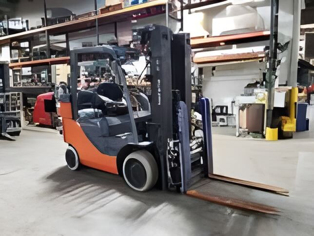 2014 Toyota 8FGC35U-BCS-Cushion Propane Forklift - Image 3