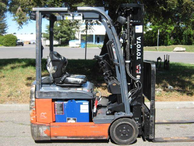 2020 Toyota 8FBE15U - 3 Wheel Electric Forklift - Image 3