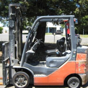 2020 Toyota 8FGCU30 - Cushion Propane Forklift