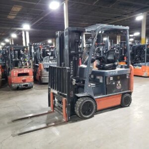 2020 Toyota 8FBCU32 - 4 Wheel Electric Sit-Down Forklift