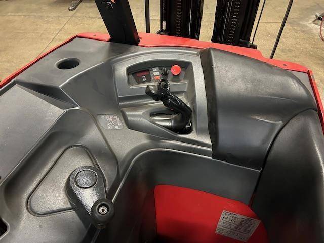 2018 Raymond 425C35TT-Narrow Aisle Stand Up - Image 6