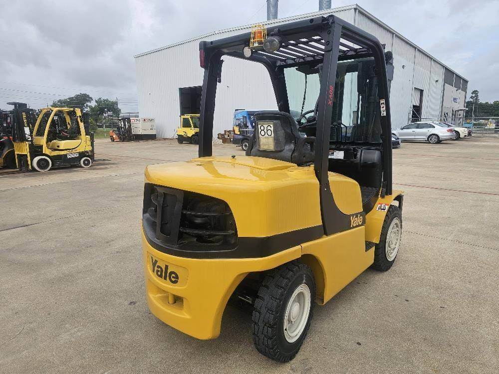 2018 Yale GDP080VX-Pneumatic Diesel - Image 6
