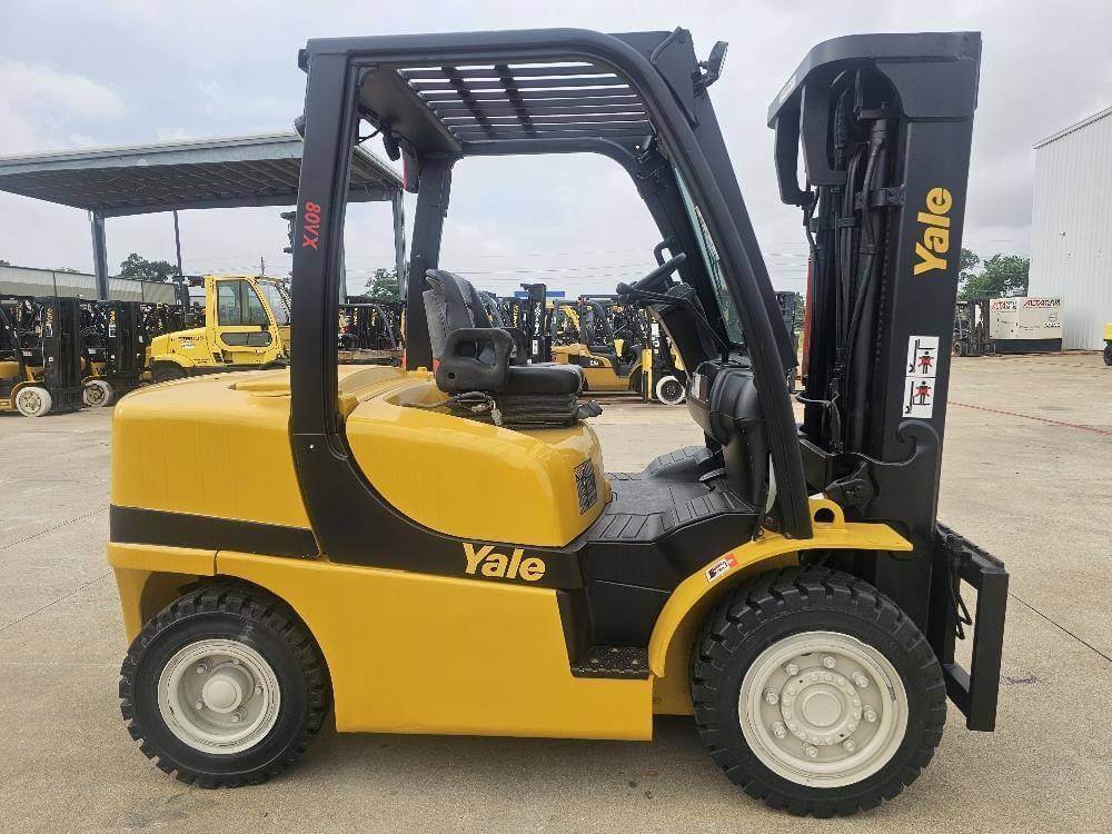 2018 Yale GDP080VX-Pneumatic Diesel - Image 7