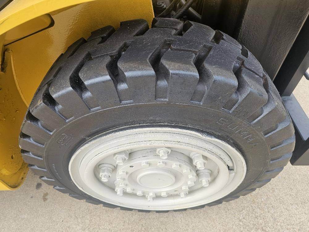 2018 Yale GDP080VX-Pneumatic Diesel - Image 8