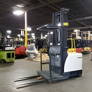 2019 Crown SP4050-30 - Narrow Aisle Order Picker Forklift