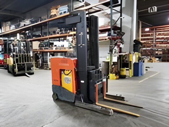 2019 Toyota 9BDRU15-Deep Reach Truck - Image 3