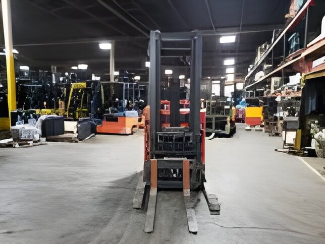 2020 Toyota 9BDRU15 - Deep Reach Truck - Image 2