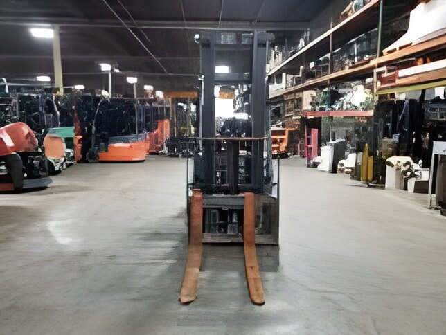 2020 Toyota 8FGCU30 - Cushion Propane Forklift - Image 2