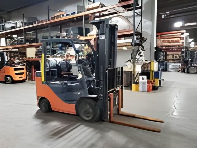 2020 Toyota 8FGCU30 - Cushion Propane Forklift - Image 3