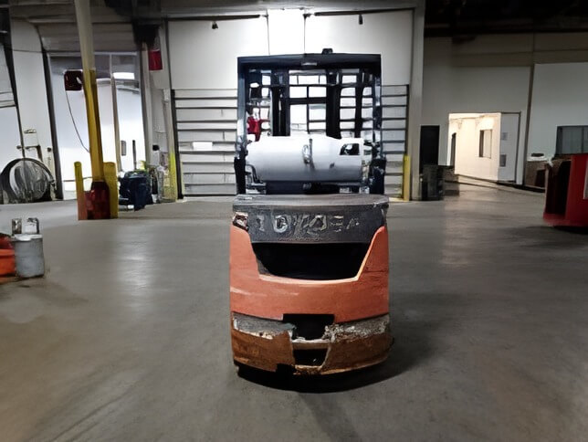 2020 Toyota 8FGCU30 - Cushion Propane Forklift - Image 4