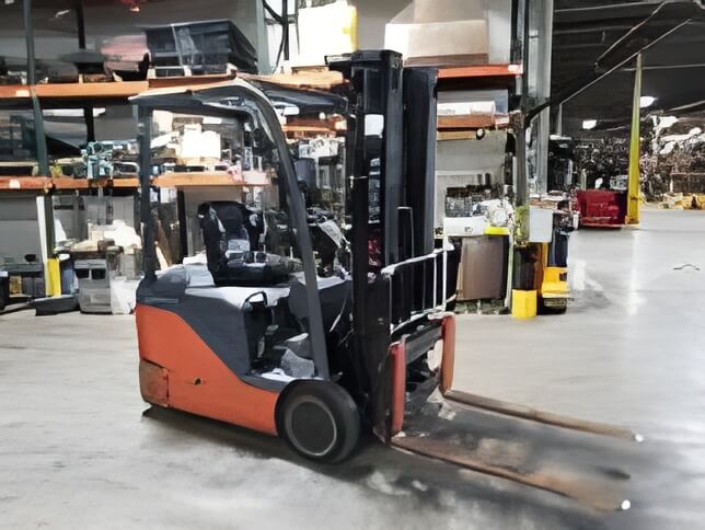 2021 Toyota 8FBE15U - 3 Wheel Electric Forklift - Image 3