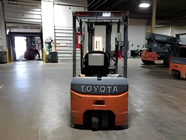 2021 Toyota 8FBE15U - 3 Wheel Electric Forklift - Image 4