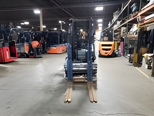 2022 Toyota 50-8FGCU32 - Cushion Propane Forklift - Image 2