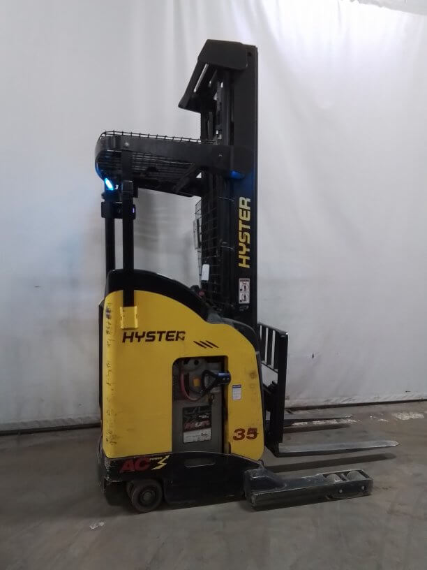 2019 Hyster N35ZRS2-Narrow Aisle Reach Truck - Image 4