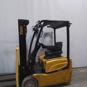Yale ERP030VT-3 Wheel Electric