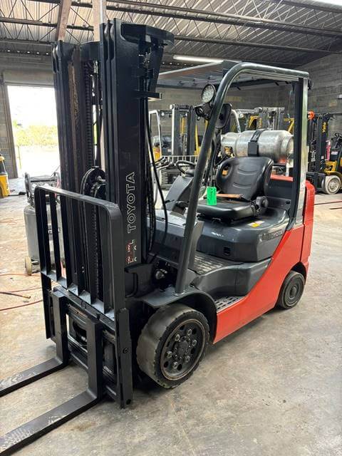 2008 Toyota 8FGCU25 - Pneumatic Propane