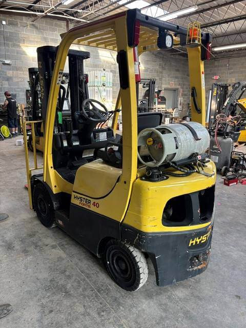 2016 Hyster H40FTS-Pneumatic Propane - Image 3