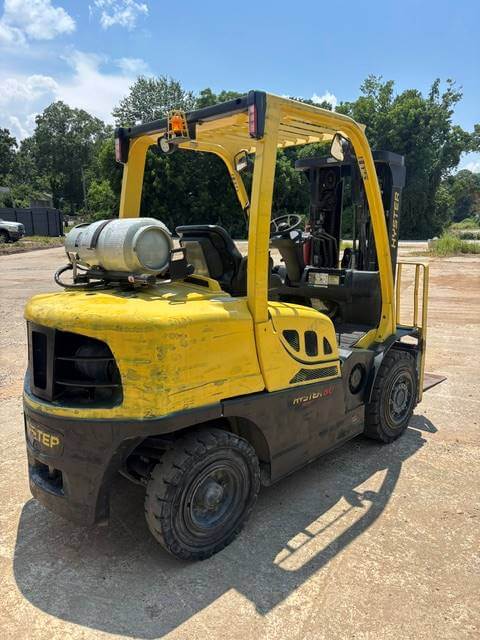2017 Hyster H80FT-Pneumatic Propane - Image 4