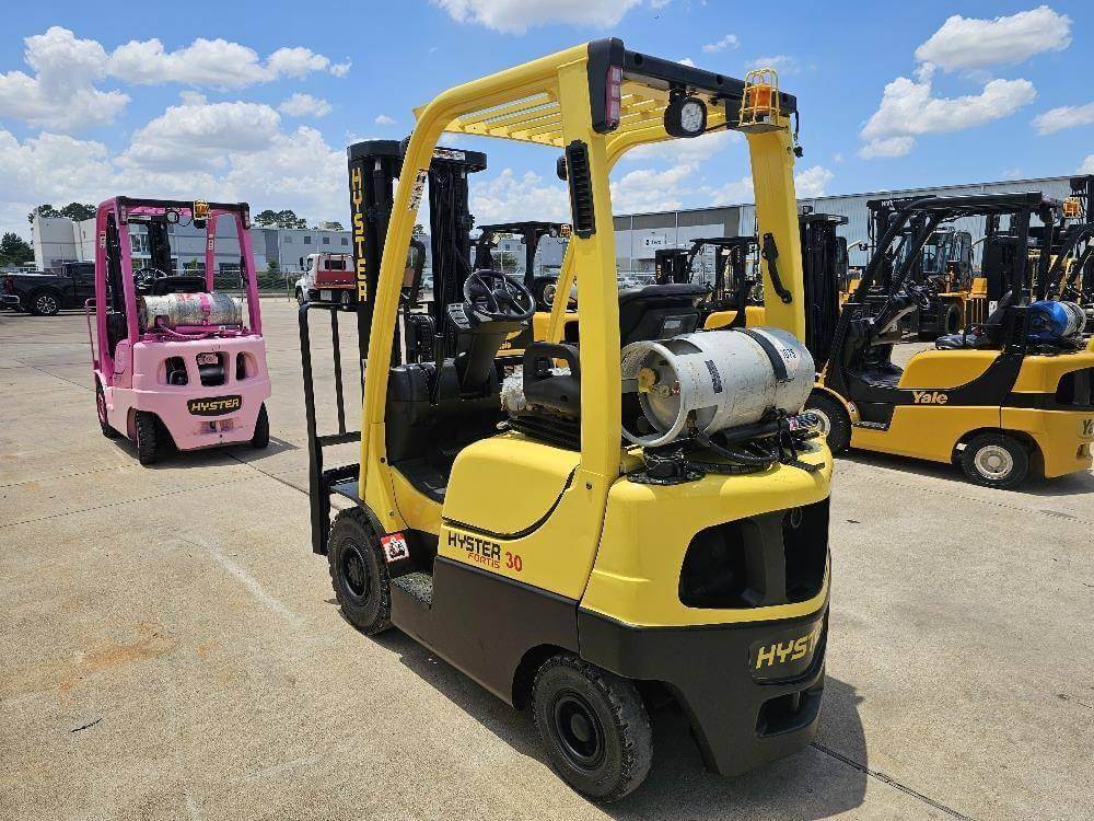 2017 Hyster H30FT-Pneumatic Propane - Image 10