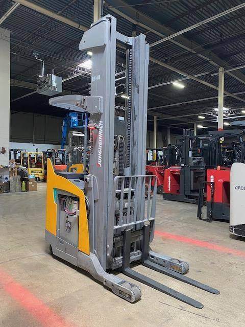 2019 Jungheinrich ETR345-Narrow Aisle Reach Truck - Image 5