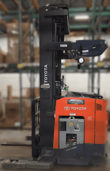 2013 Toyota 8BRU23 -Narrow Aisle Reach Truck