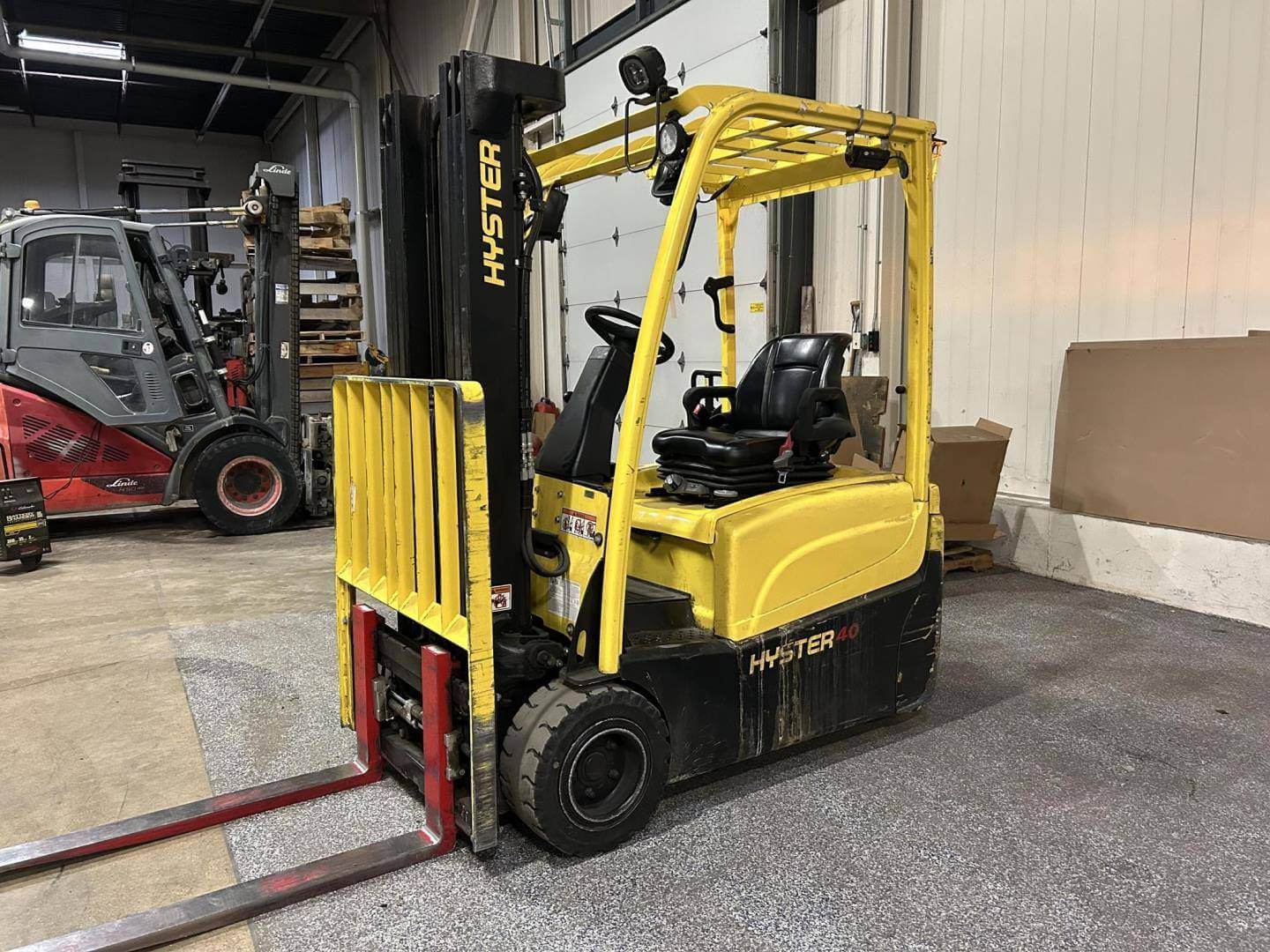 2020 Hyster J40XNT - 3 Wheel Electric - Image 6