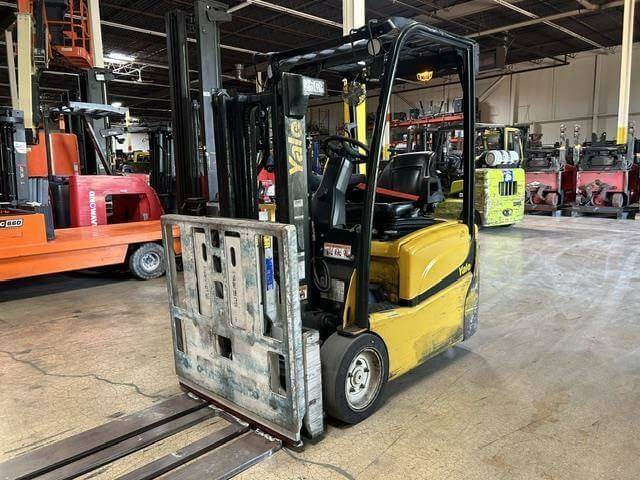 2021 Yale ERP030VT-3 Wheel Electric