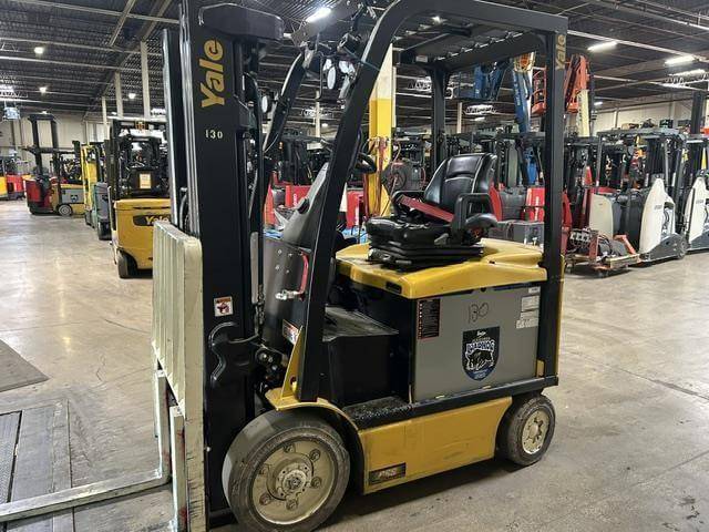 2021 Yale ERC045VGN48TE085-4-Wheel Sit-Down - Image 4