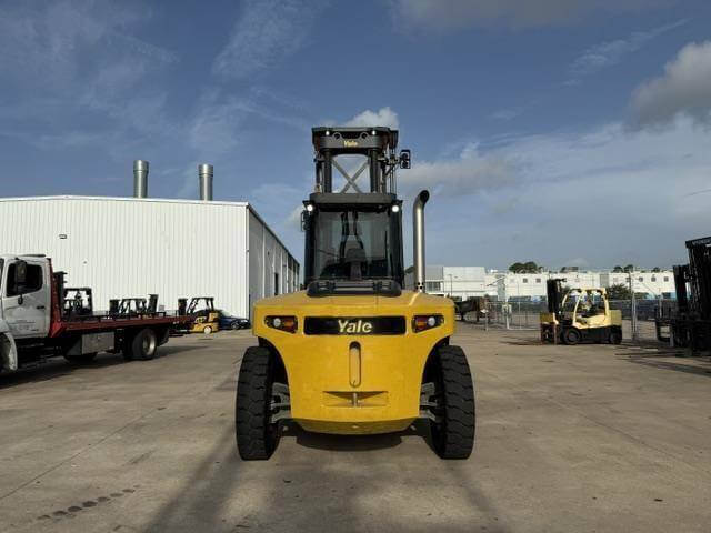2022 Yale GDP360EF-Pneumatic Diesel - Image 4