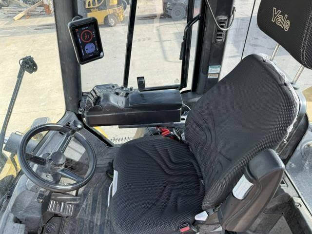 2022 Yale GDP360EF-Pneumatic Diesel - Image 9