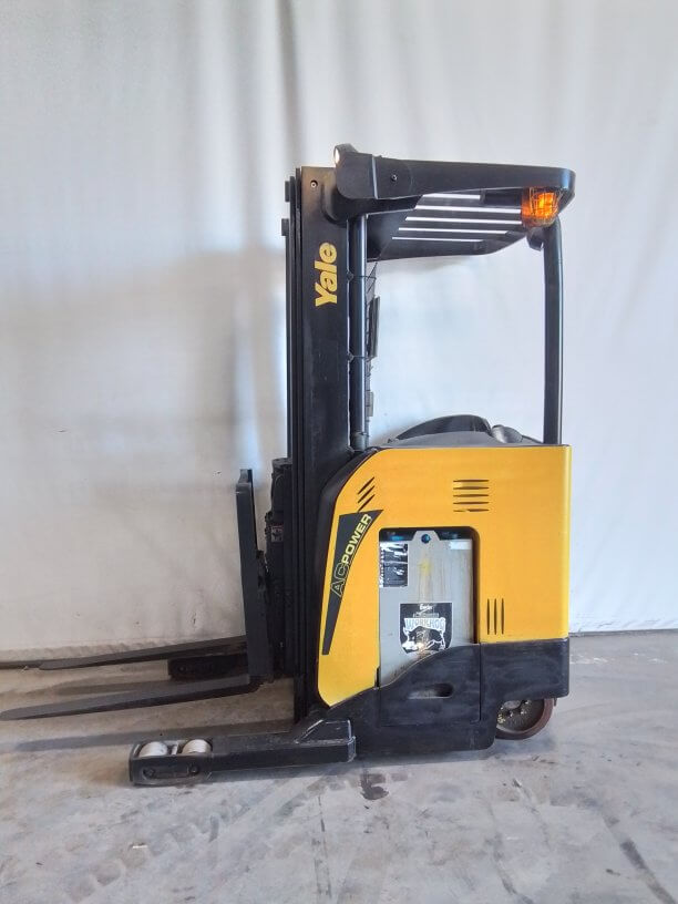 2018 Yale NR045EB-Narrow Aisle Reach Truck