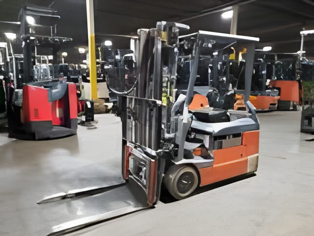 2017 Toyota 8FBE15U - 3 Wheel Electric Forklift