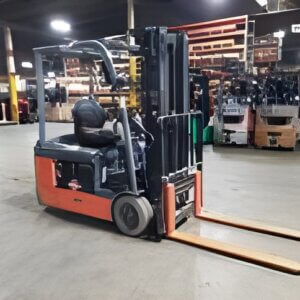 2017 Toyota 8FBE20U - 3 Wheel Electric Forklift