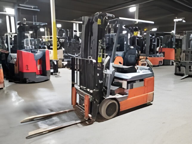 2017 Toyota 8FBE15U - 3 Wheel Electric Forklift