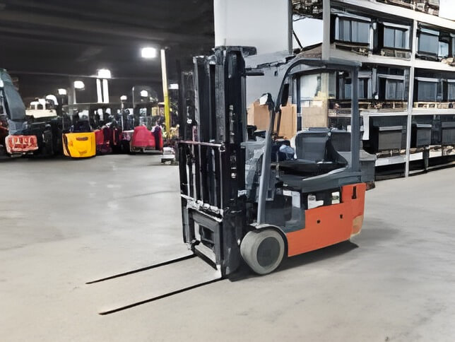 2020 Toyota 8FBE15U - 3 Wheel Electric Forklift - Image 3