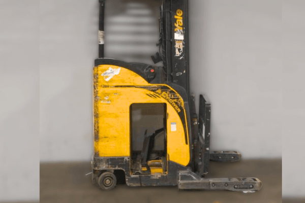 Check the warehouse before inspecting the truck