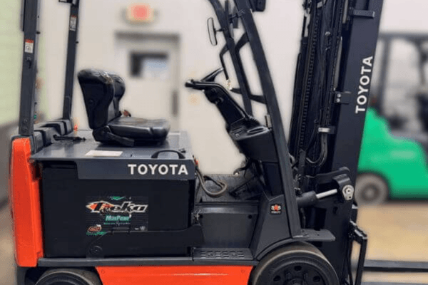 When Does a Used Order Picker Offer Better Value