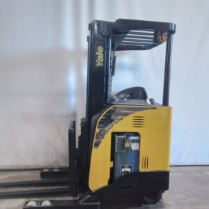 2015 Yale NR040DBNS24TE091 - Narrow-Aisle Reach Truck