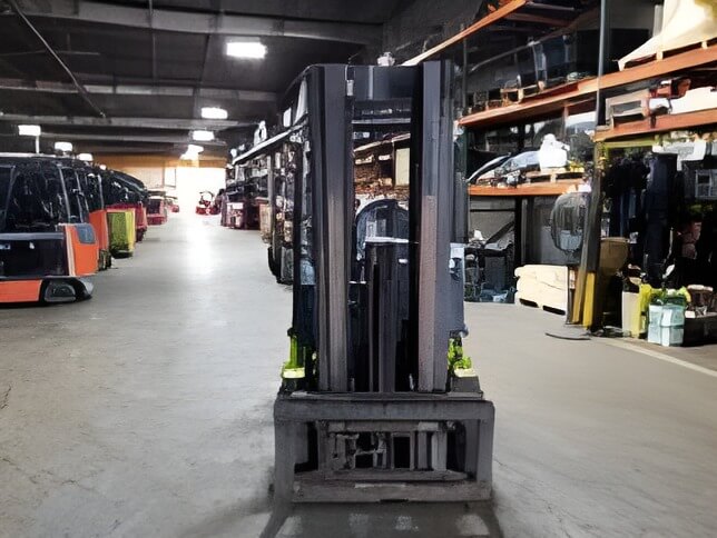2014 Clark C30CL - Cushion Propane Forklift - Image 2