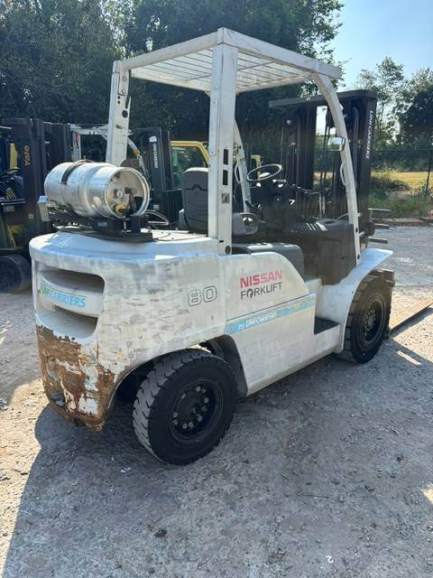 2014 Unicarriers PF80YLP - Pneumatic Propane Forklift - Image 3