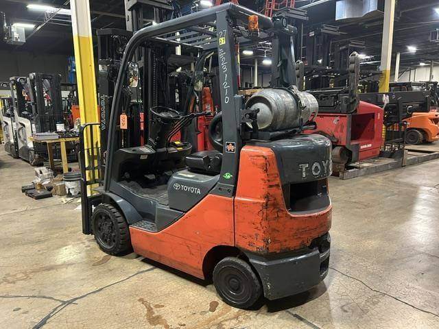 2016 Toyota 8FGCU25 - Cushion Propane Forklift - Image 6