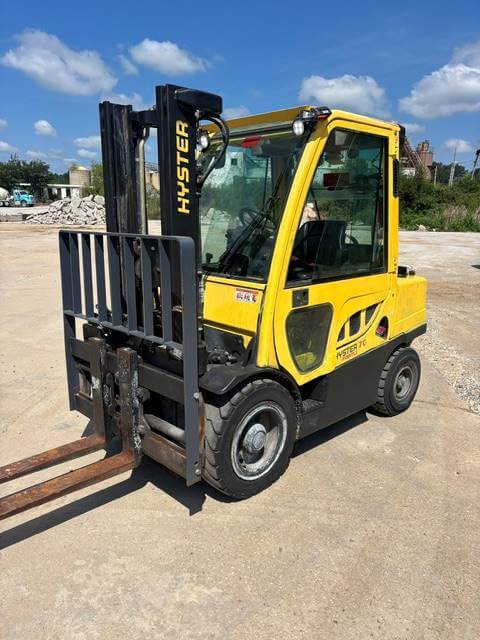 2017 Hyster H70FT - Pneumatic Propane Forklift