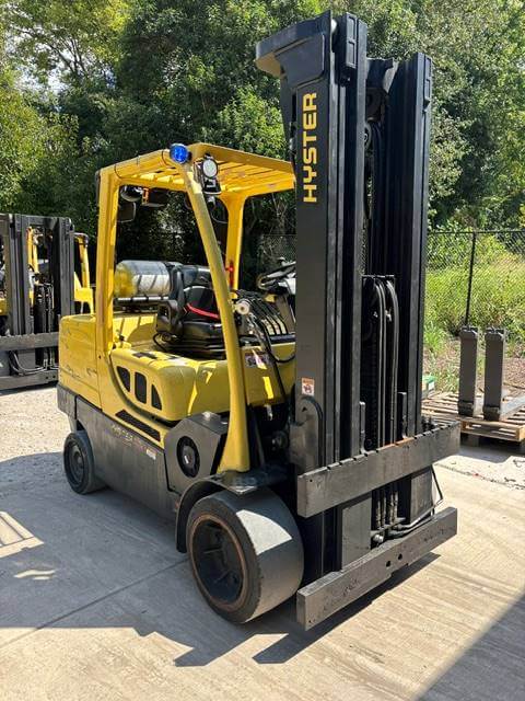 2017 Hyster S120FT - Cushion Propane Forklift - Image 2